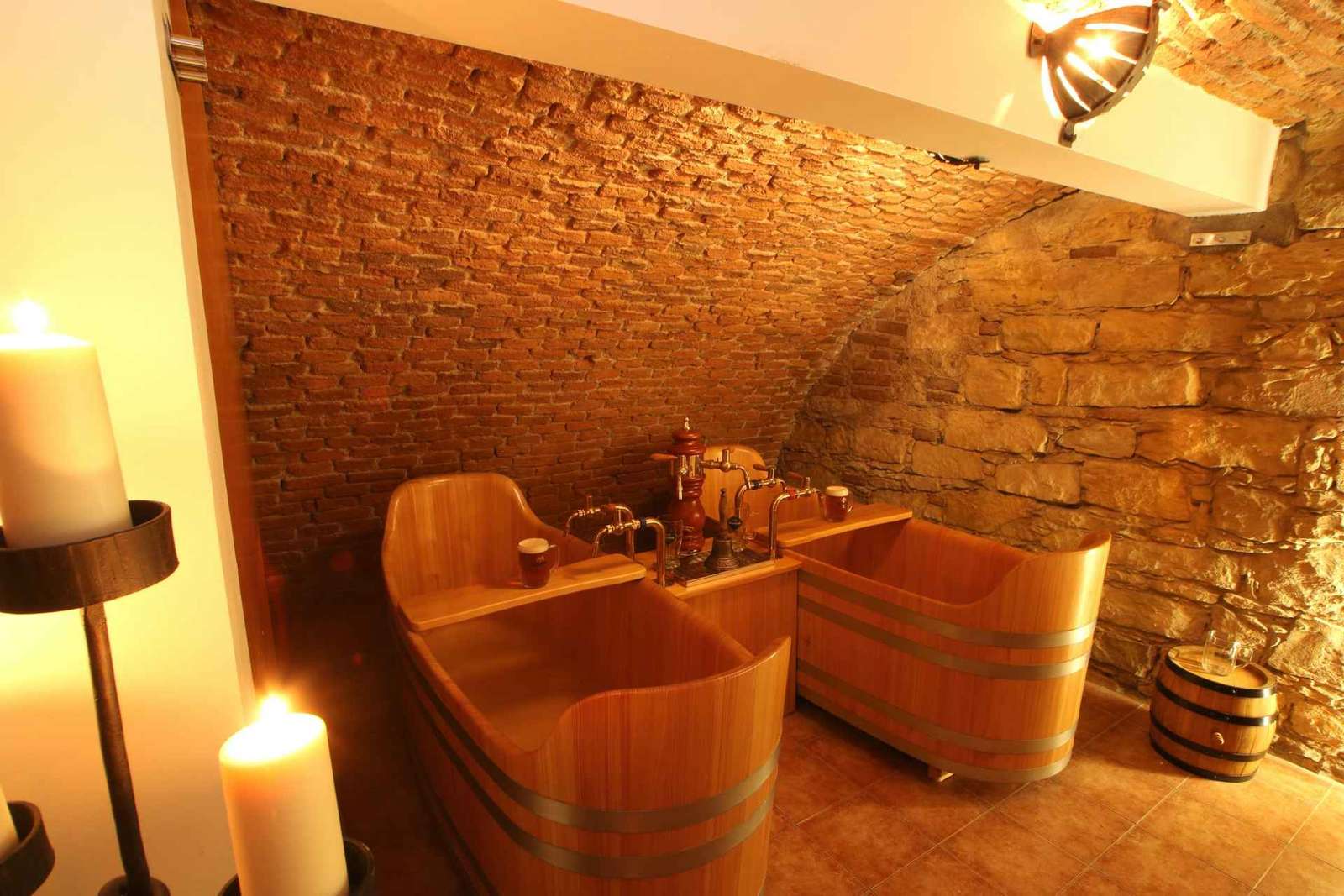 Praga: Caroline Bernard Beer Spa com opção de Cerveja e Massagem