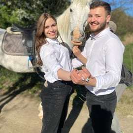 Passeio a cavalo perto de Praga