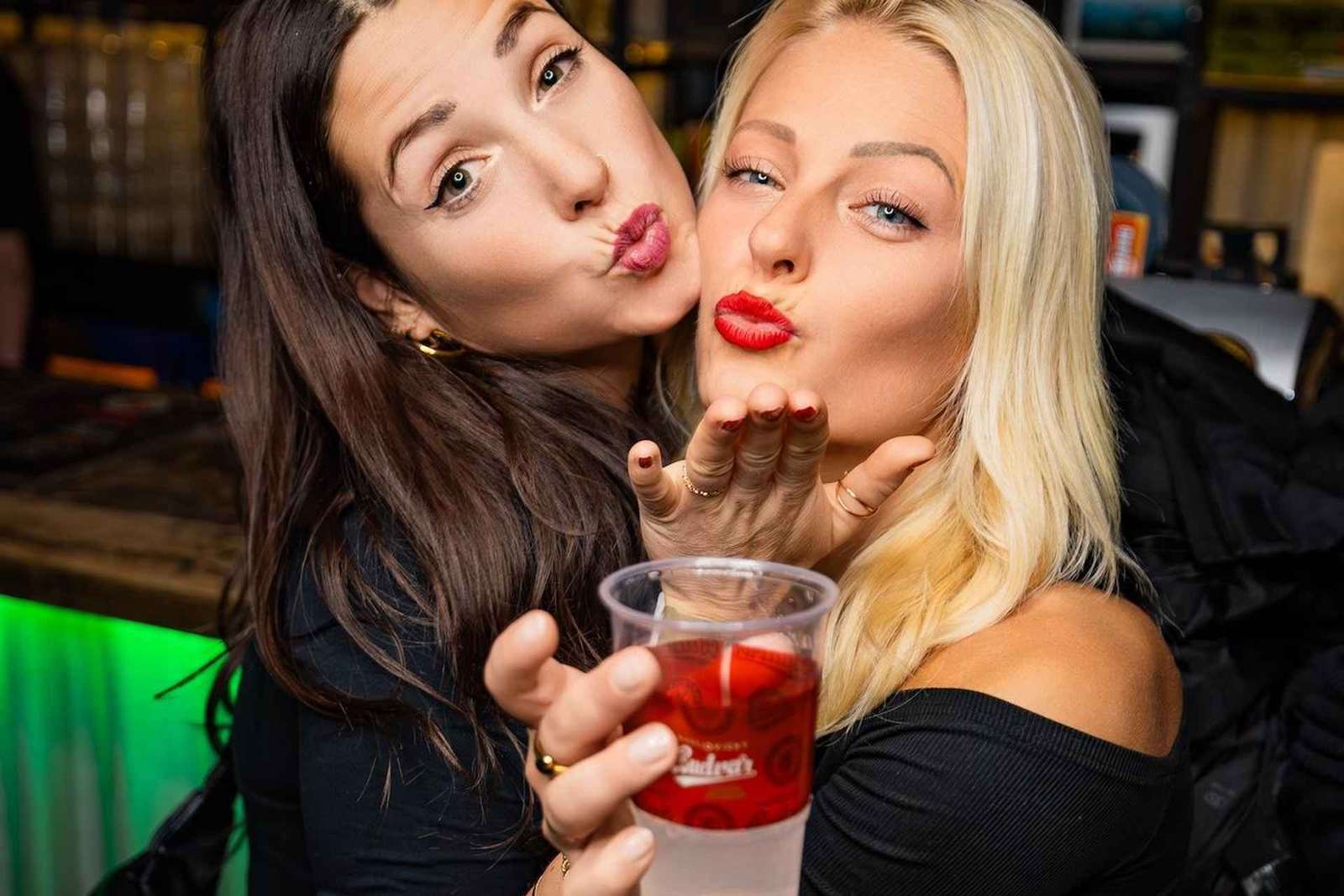 Praga: Pub Crawl e Festa Internacional