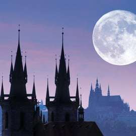 Praga: Wycieczka piesza z duchami, podczas której legendy ożywają