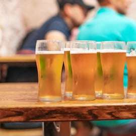 Praga: Cata de cerveza checa con aperitivos