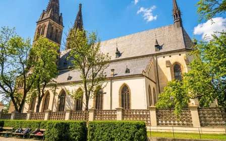 Praga: Vyšehrad Audioguía con ticket de entrada opcional a la Basílica