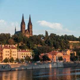 Praga: Tour guiado a la fortaleza histórica de Vyšehrad