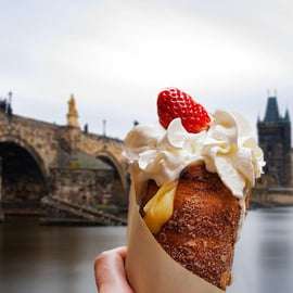 Praga: Excursão guiada a pé pela comida de rua