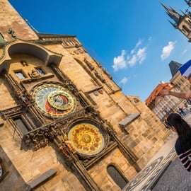 Praga: Bilet wstępu na wieżę zegarową astronomiczną i przewodnik audio