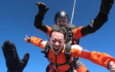 Praga: Tandem Skydiving a 14.000 piedi / trasferimenti gratuiti