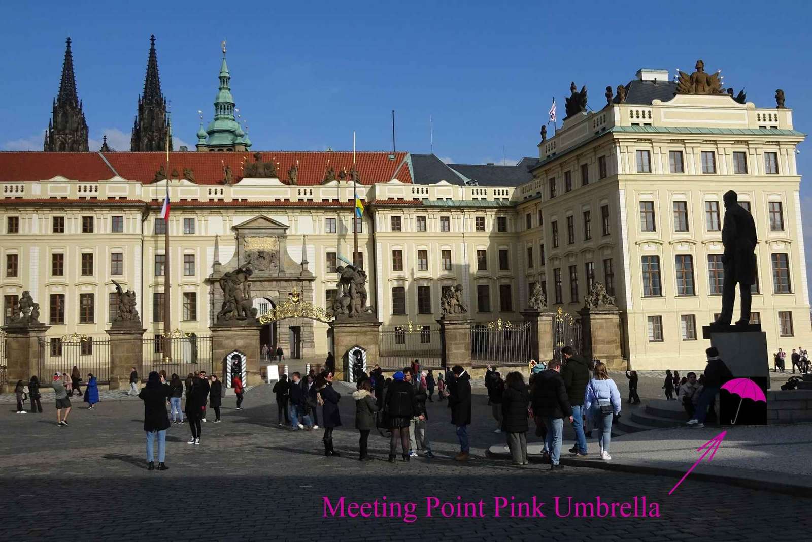 Castillo de Praga: Tour en grupo reducido con visita a los interiores