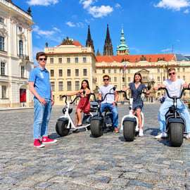 Praga: passeio de 3 horas em scooter elétrica com pneus largos