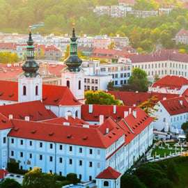 Visita privada a pie del Monasterio y la Biblioteca de Strahov en Praga