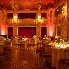 Praga: Biglietto per il concerto nella sala da ballo di Mozart con cena di 3 portate