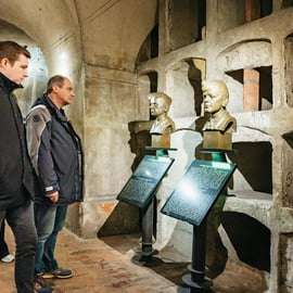 Praga: Visita guiada à Segunda Guerra Mundial e à cripta da Operação Antropoide