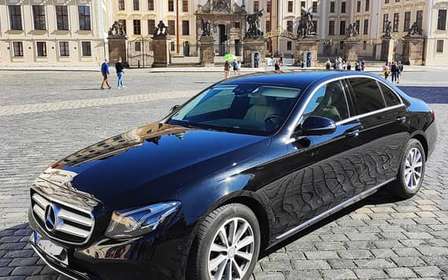 Traslados al aeropuerto de Praga Transporte en taxi desde/hasta el aeropuerto