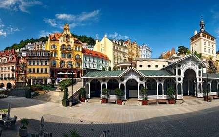 Desde Praga: Excursión de un día con guía a Karlovy Vary