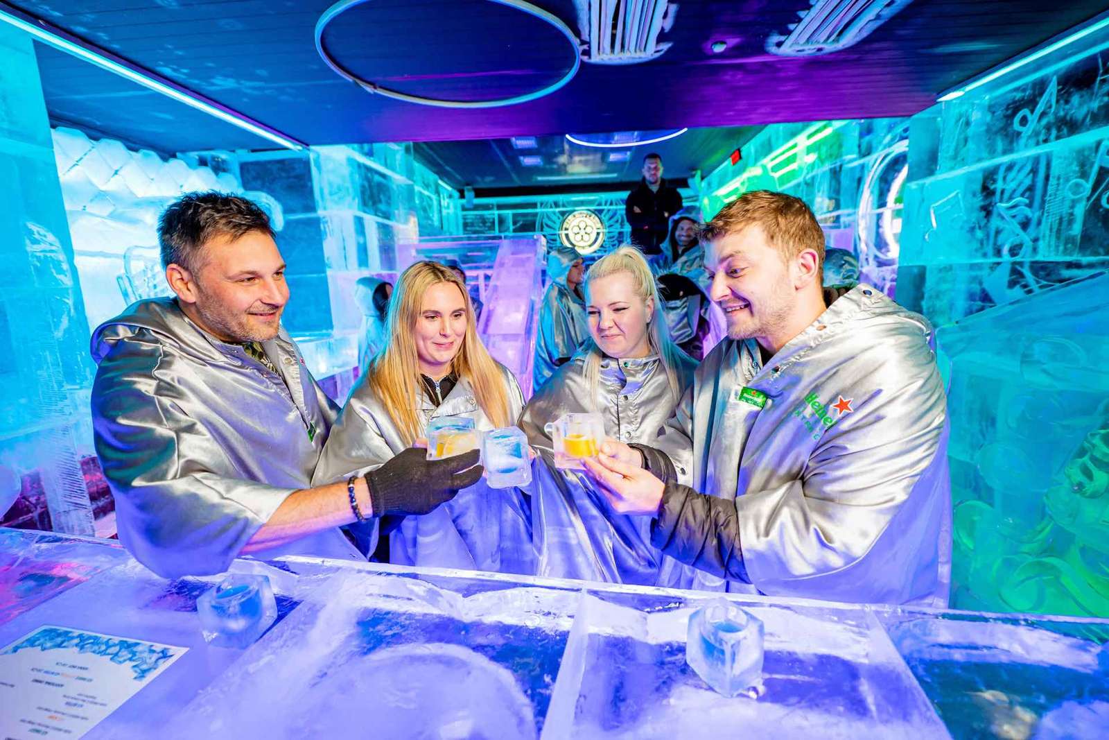 Praga: Bilet wstępu do Ice Pub Prague z opcją klubu nocnego