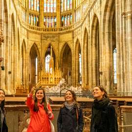 Praga: Visita ao castelo com guia local e ingresso de entrada