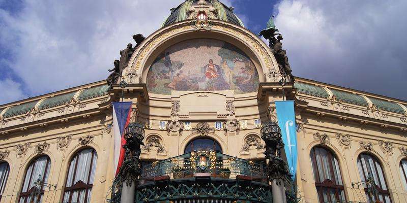 Casa Municipal de Praga