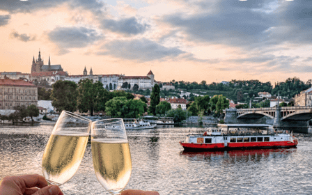 Praga: crucero por el río Moldava con jazz y narración