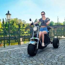Praga: Tour guidato della città in Trike Elettrico