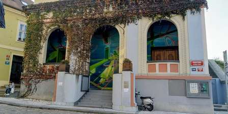 Ponec Theatre