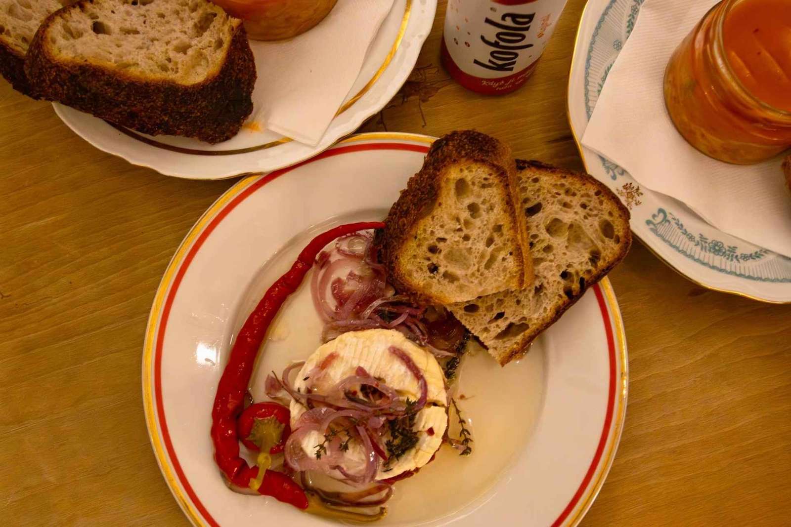 Tour gastronómico secreto a pé em Praga