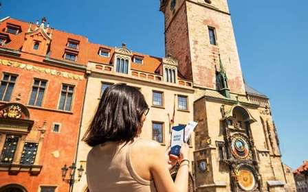 Praga: Entrada a la Torre del Reloj Astronómico y Audioguía