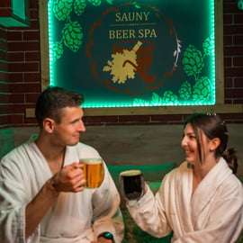 Praga: experiencia en un spa de cerveza con cerveza ilimitada y sauna