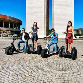 Praga: tour combinato in Segway e scooter elettrico