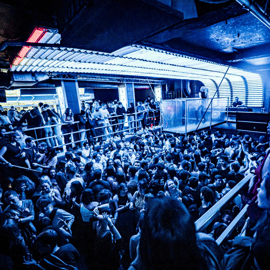 Praga: fiesta en barco con after en el club más grande de Europa