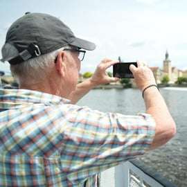 Praga: crociera panoramica sul fiume Moldava