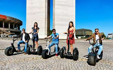 Praga: tour combinato in Segway e scooter elettrico