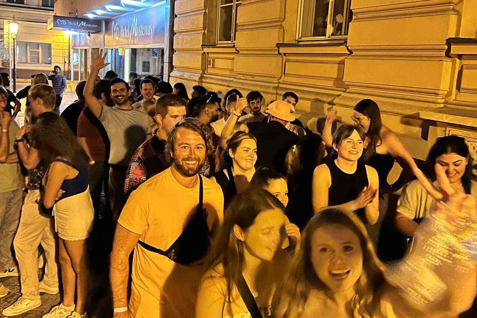 Pub Crawl con Shots e Night Club I Praga