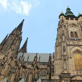 Castillo de Praga: Tour en grupo reducido con visita a los interiores