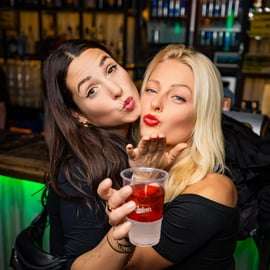 Praga: Pub Crawl e Festa Internacional