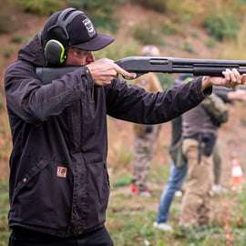 Praga: Strzelanie na świeżym powietrzu z maksymalnie 10 pistoletami
