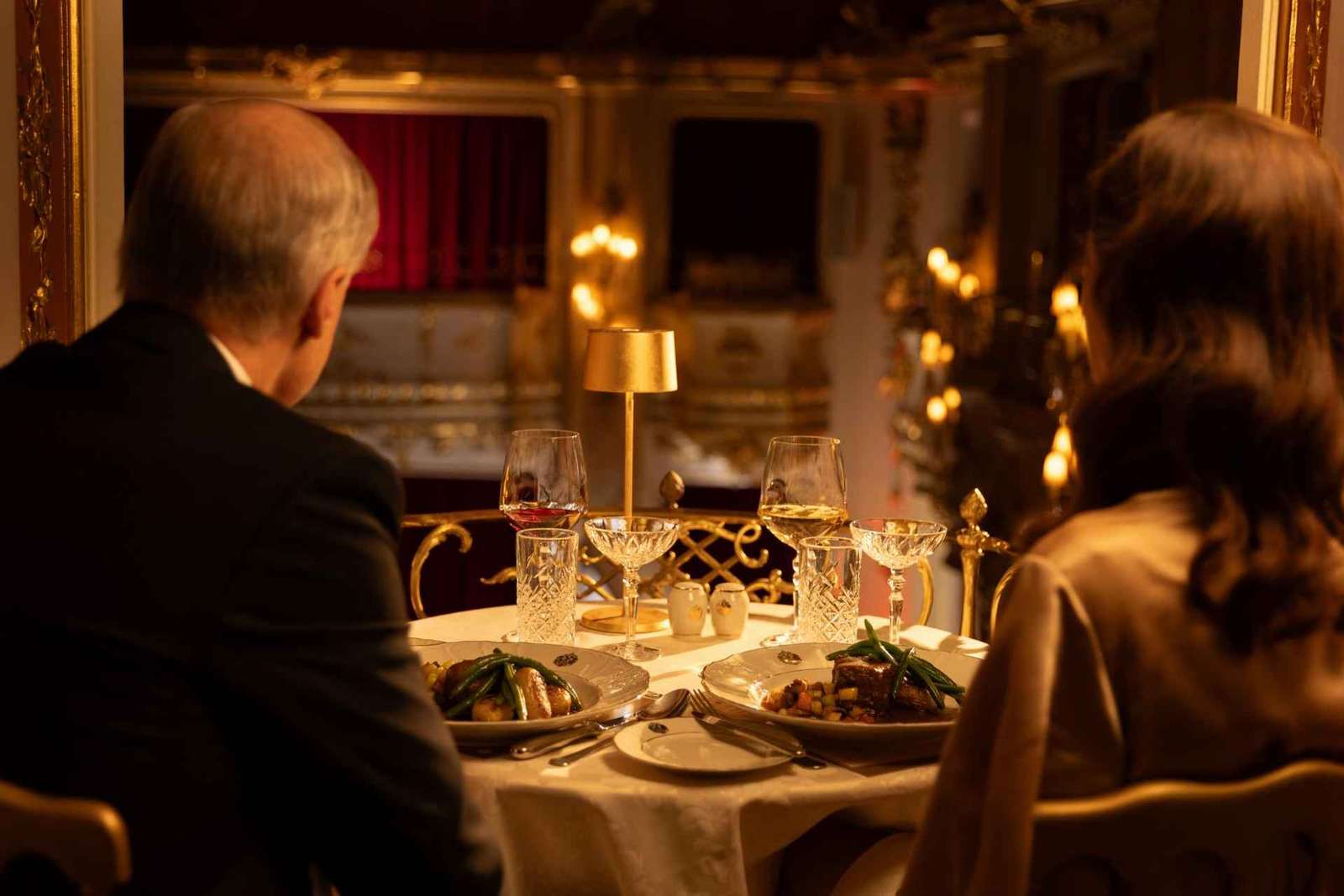 Praga: Biglietto per il concerto nella sala da ballo di Mozart con cena di 3 portate