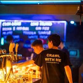 Praga: Pub Crawl e Festa Internacional