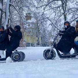 Praga: Tour guidato della città in Trike Elettrico