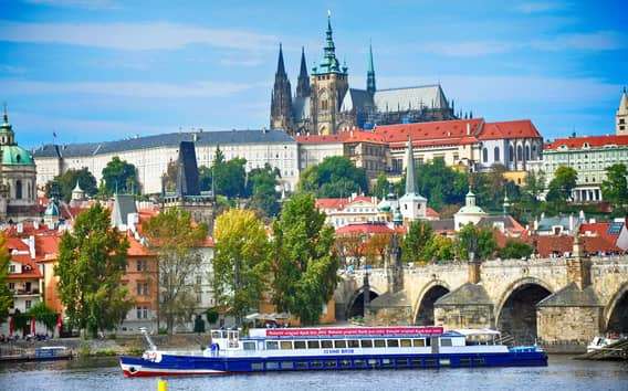 Praga: crucero panorámico por el río Moldava