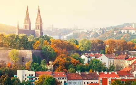 Praga: Tour guiado a la fortaleza histórica de Vyšehrad
